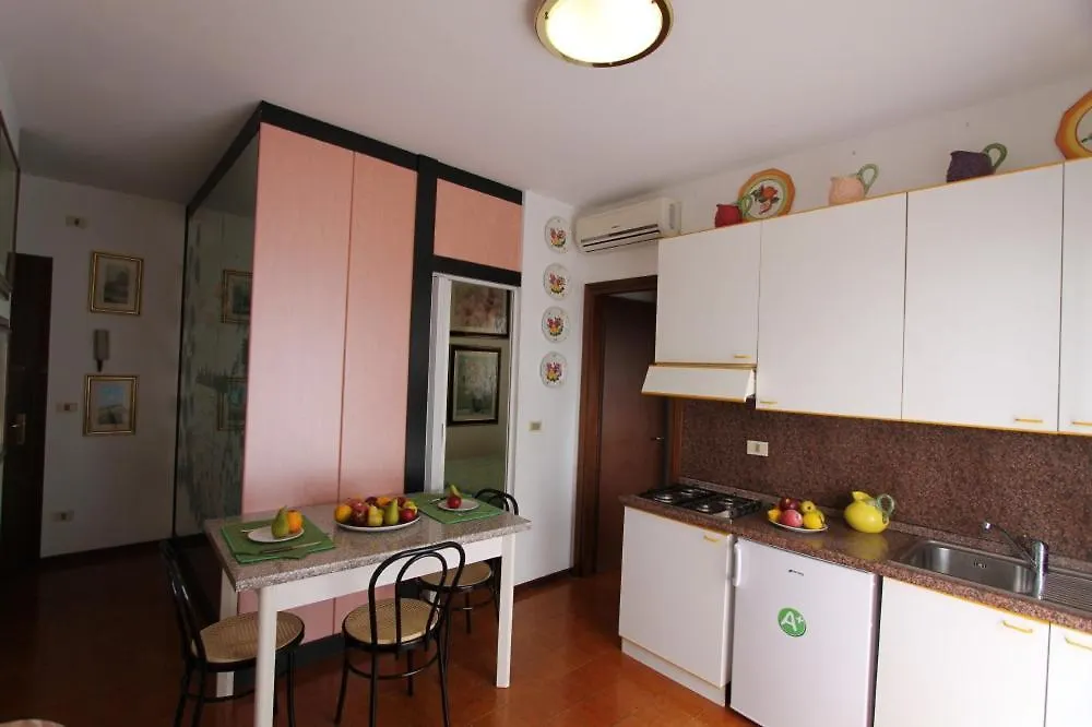 Apartment Residence Valbella Con Piscina Bibione