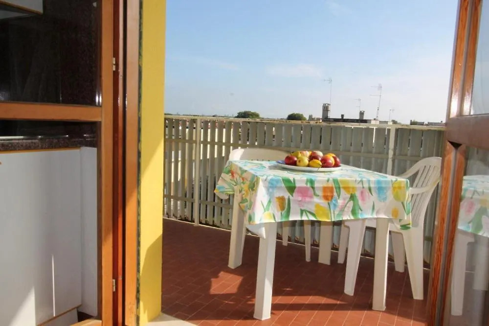 Residence Valbella Con Piscina Bibione
